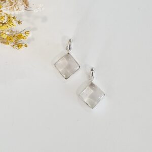 Colgante rombo plata de cuarzo cristal
