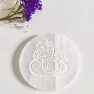 Base selenita Ganesha