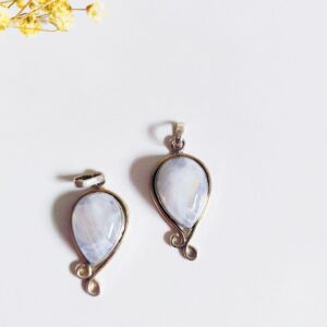 Colgante Gota Aine piedra luna