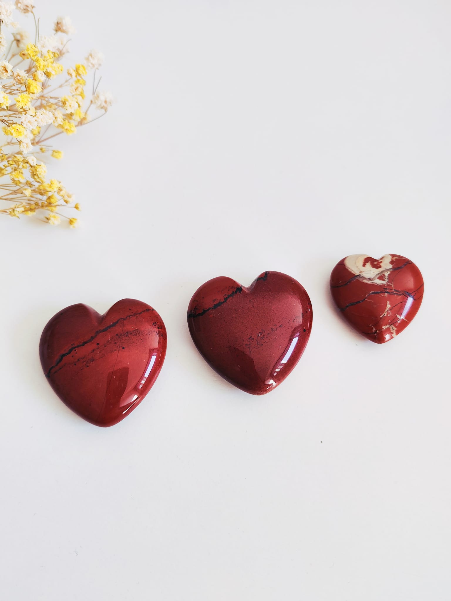 Corazón de jaspe rojo mediano