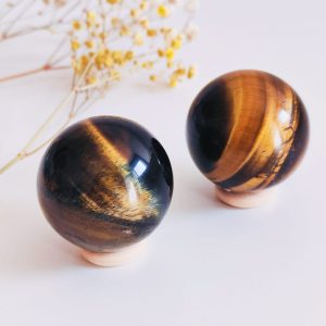 Esfera de ojo de halcón