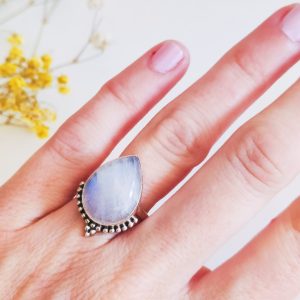 Anillo gota Devi Piedra luna plata